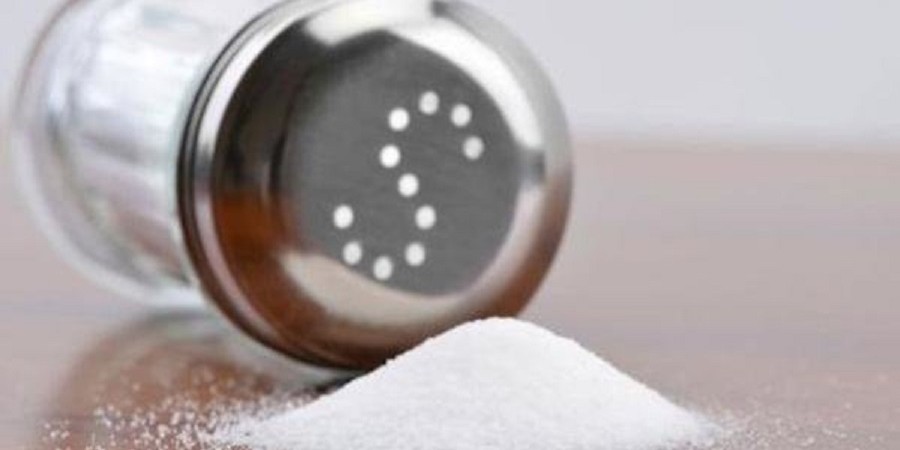 یک مقام سازمان غذا و دارو:نمک خوری ایرانی ها بالاتر از استاندارد جهانی