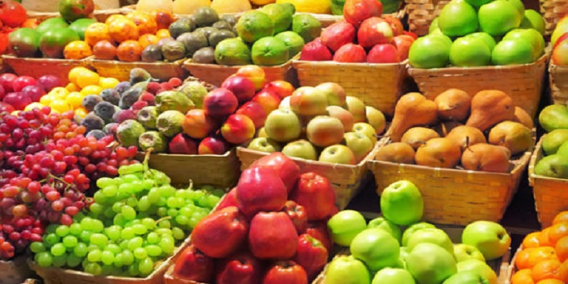 رئیس اتحادیه میوه و سبزی: کاهش عرضه برخی میوه‌ها و صیفی‌جات  به دنبال بارندگی‌های اخیر