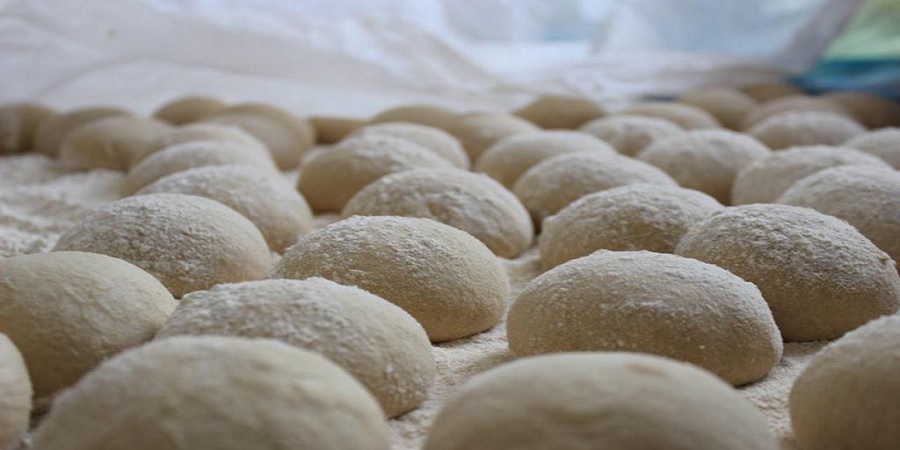 دبیر سندیکای تولیدکنندگان خمیرمایه ایران:توانایی تأمین ۴۰ هزارتن خمیرمایه نانوایی‌ با کیفیت داریم/ خمیرمایه را به ۲۰ کشور صادر می‌کنیم