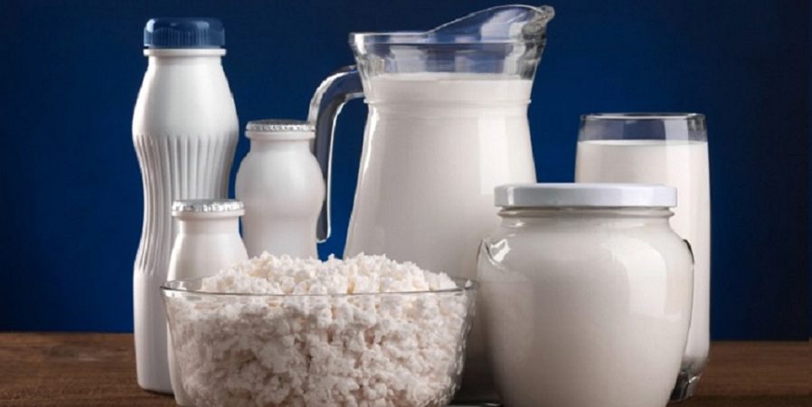 اینفوگرافیک / روند افزایش قیمت شیر و ماست در یک سال اخیر