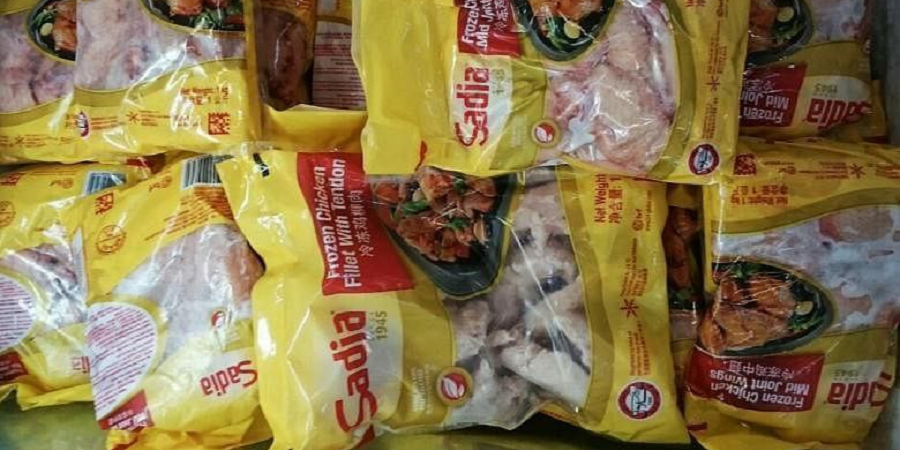 مقامات جمهوری چک در مرغ های وارداتی از برزیل “سالمونالا” پیدا کردند/۱۱تن مرغ برگشت داده شد